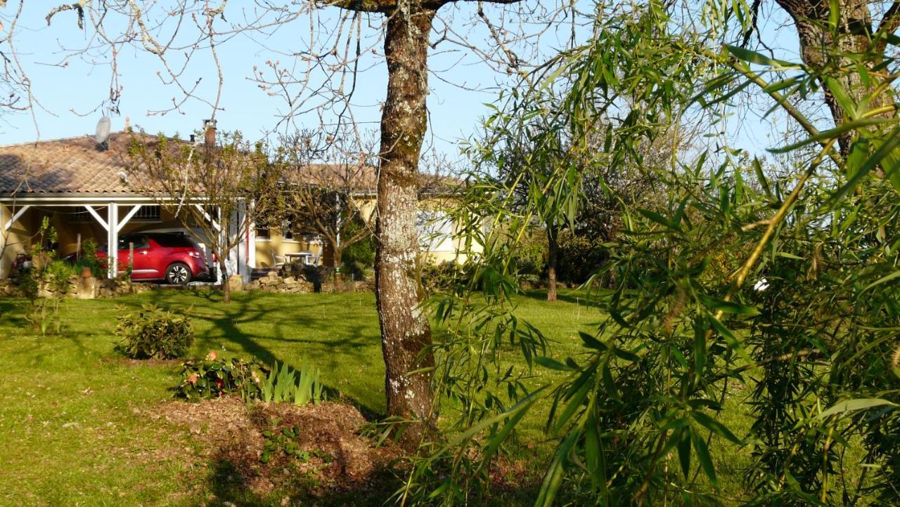 Au Bras D'Argent Bed & Breakfast Berthez Екстериор снимка